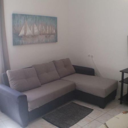 Family House Nerezine Apartment Екстериор снимка