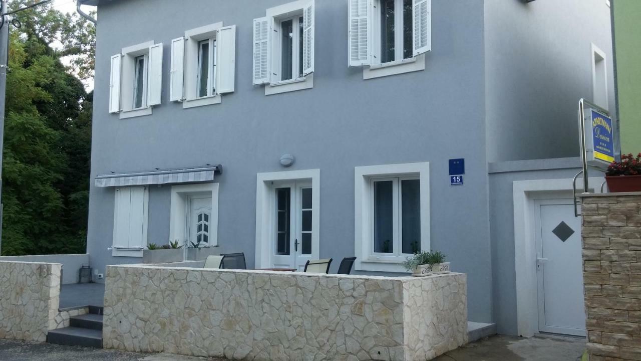 Family House Nerezine Apartment Екстериор снимка
